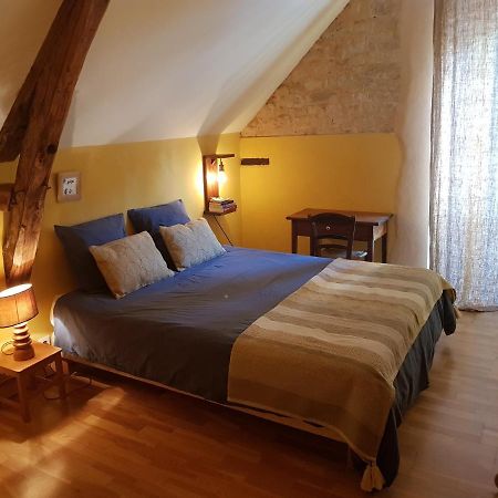Bed and Breakfast Le Moulin De Jules Et Akasha à Murat Extérieur photo